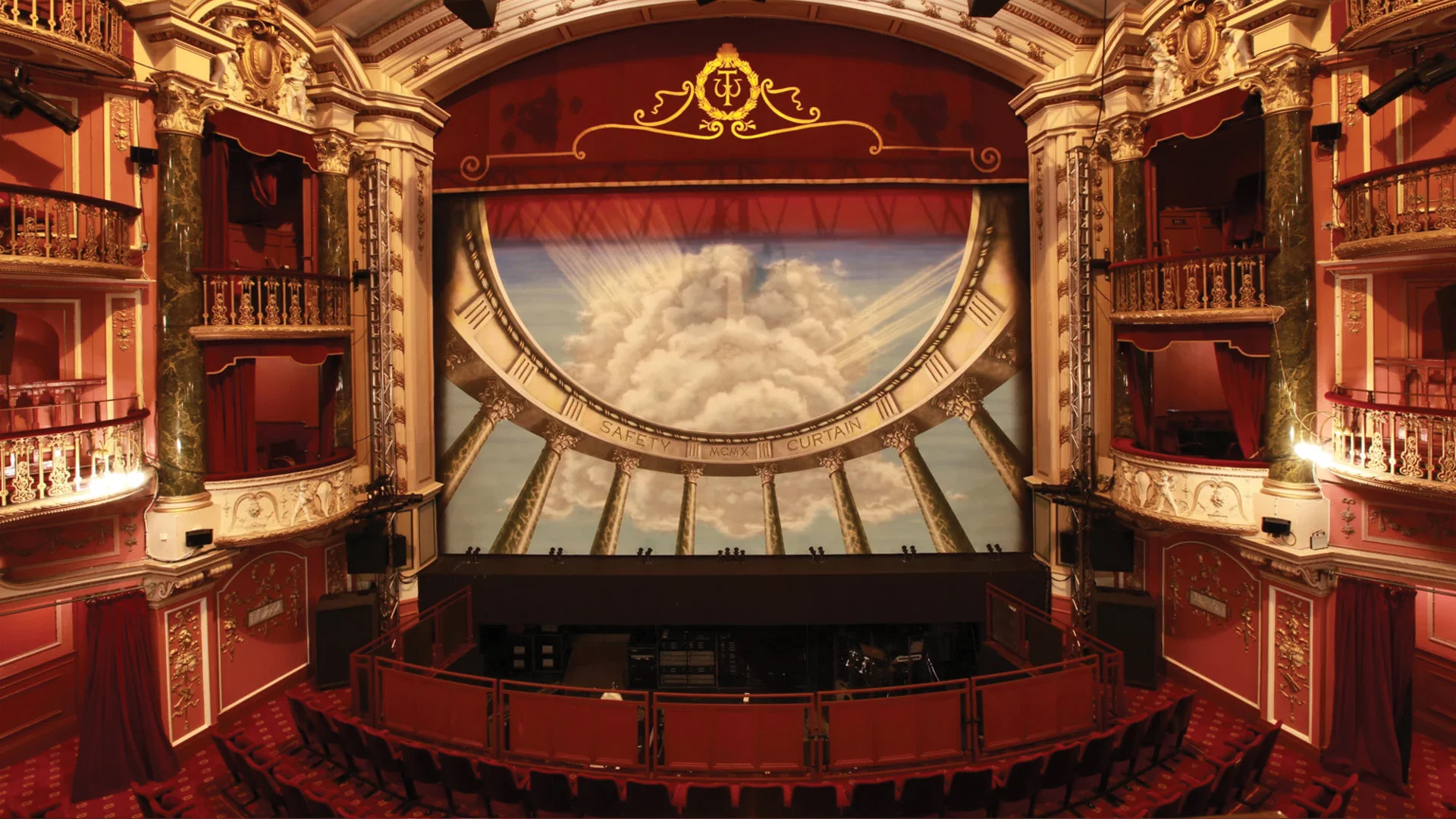 The Broadway (New Wimbledon Theatre):